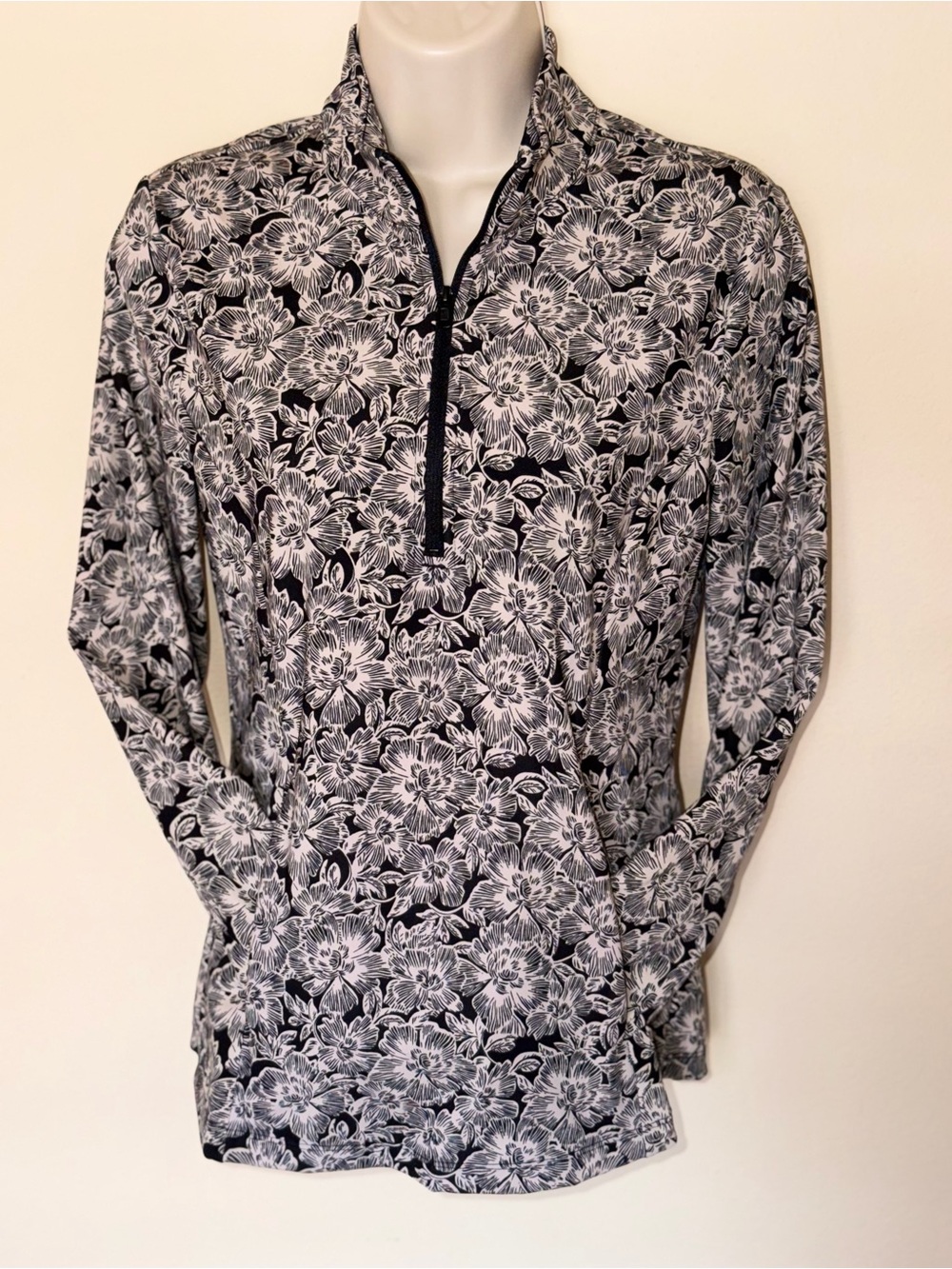 Tommy Bahama Everyday Active Half Zip Athletic Pullover - Picture 8 of 14